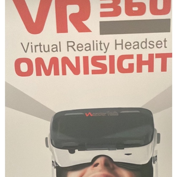 VR HEADSET - Picture 2 of 3